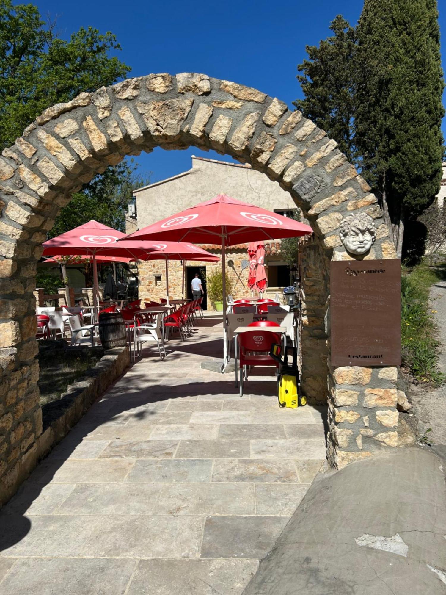 L'avelanede Camping 3*