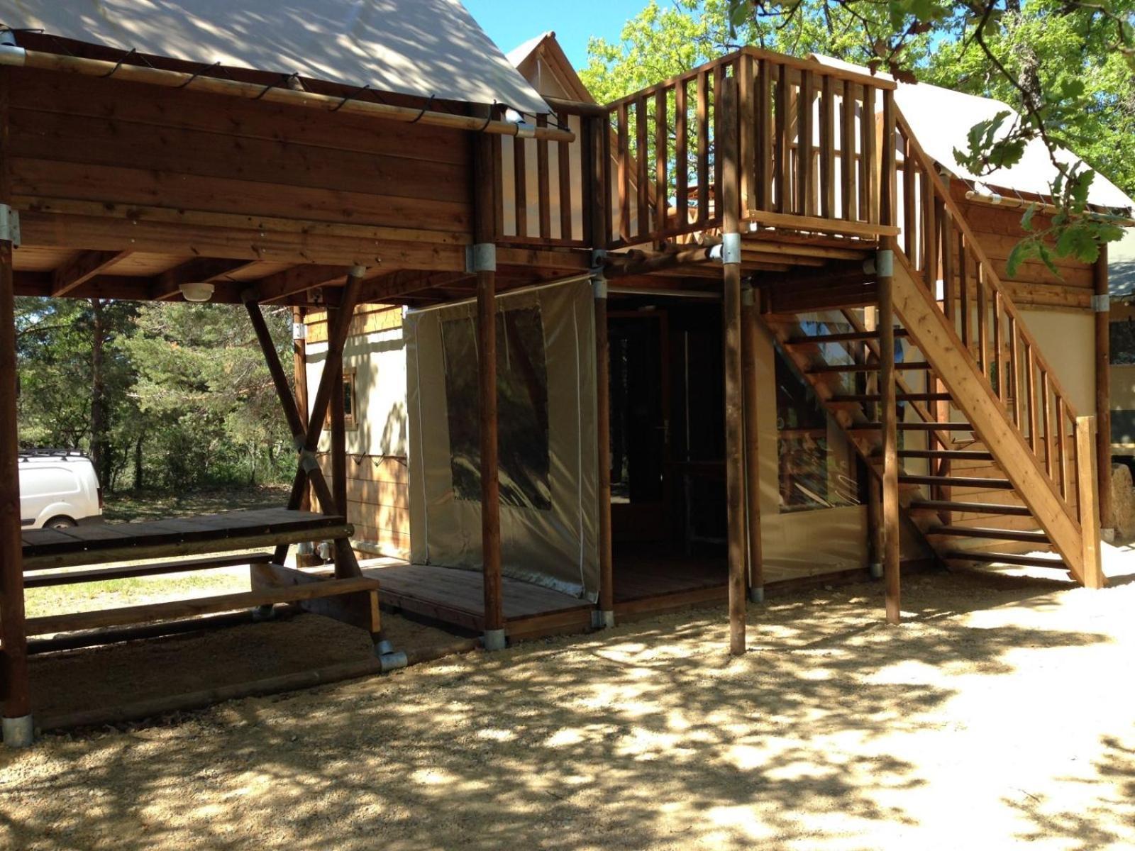 L'avelanede Camping